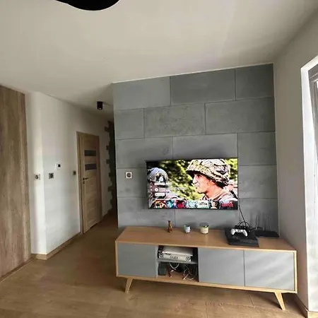 Przytulny Z Duzym Balkonem * Жешув